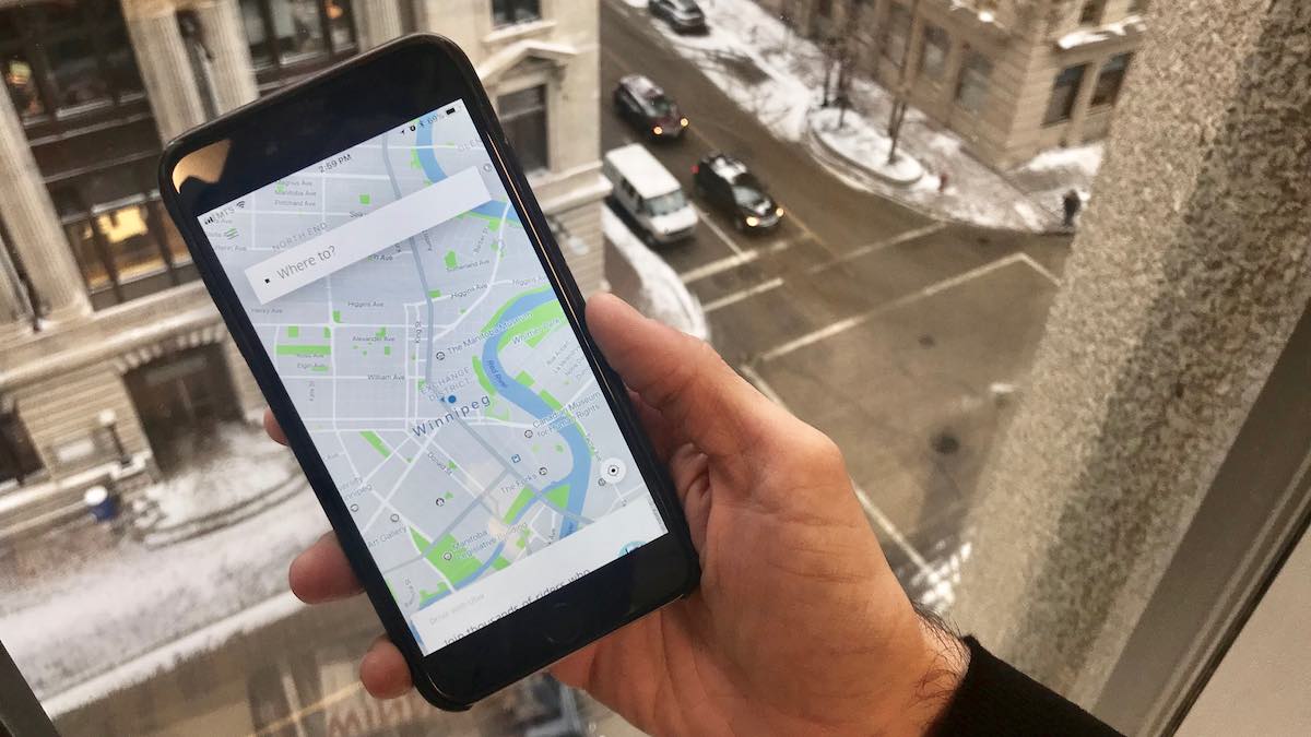 Winnipeg reveals plan to allow Uber, Lyft to operate alongside taxis as early as March