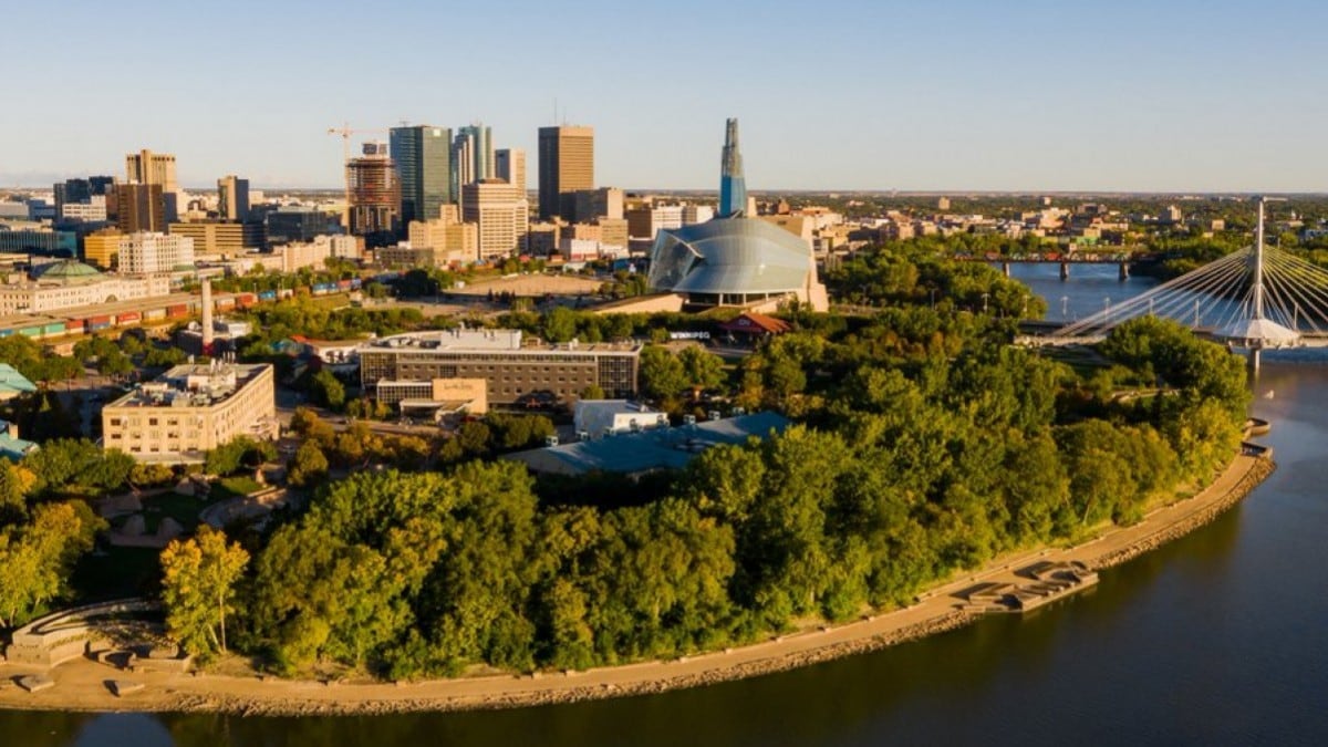 Maple Leaf cooks up a major expansion in Winnipeg