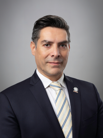 César Bueno